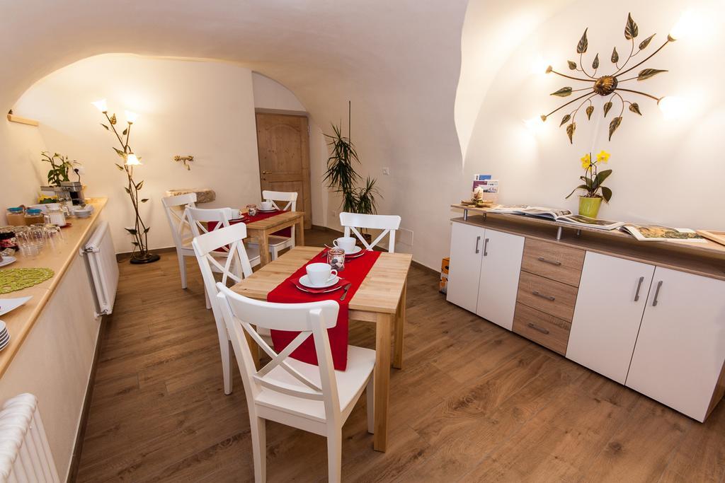 B&B Incanto Клес Екстериор снимка